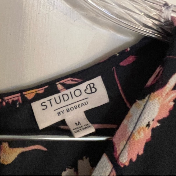 STUDIO B By BoBeau Navy Floral Sleeveless Jumper With Belt Size Medium - Picture 4 of 10